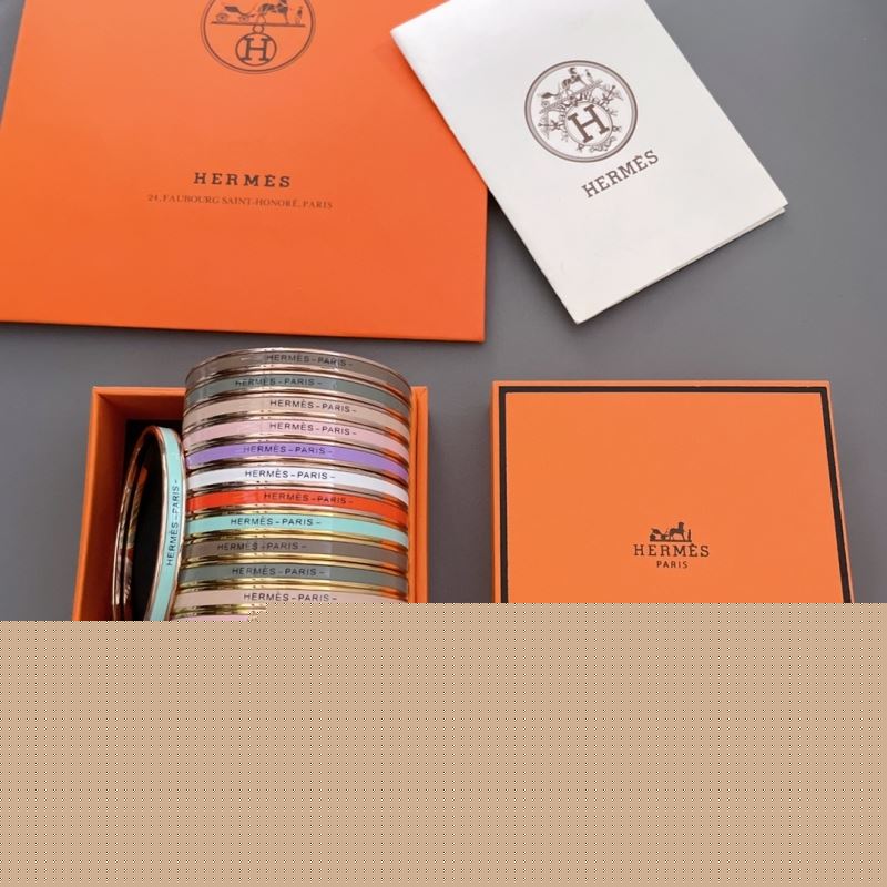 H**mes bracelets